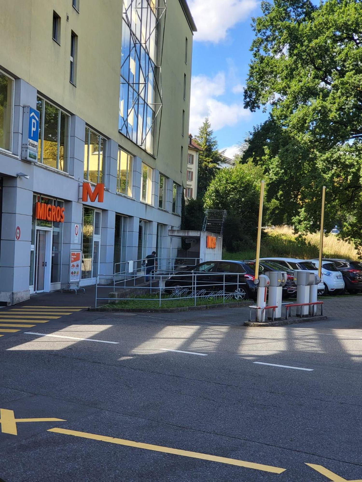 Bastis Central Guesthouse Lucerne City Extérieur photo